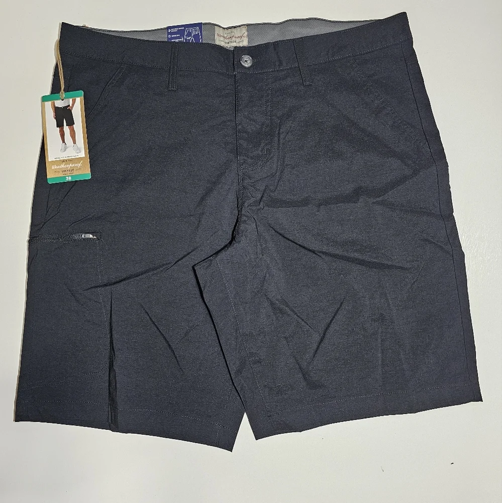 Weatherproof Vintage Men's Flat Front Gray Stretch Trail Short.